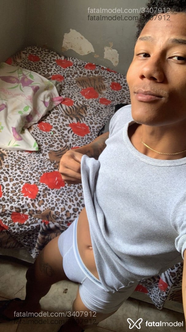 Acompanhante homem morena (o) de olhos pretos em Ribeirão Preto - Wesley Campos