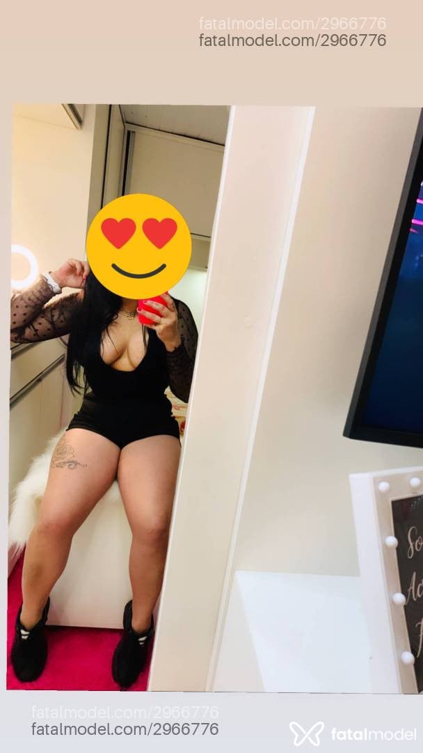 Acompanhante mulher morena (o) de olhos castanhos - Mariahh