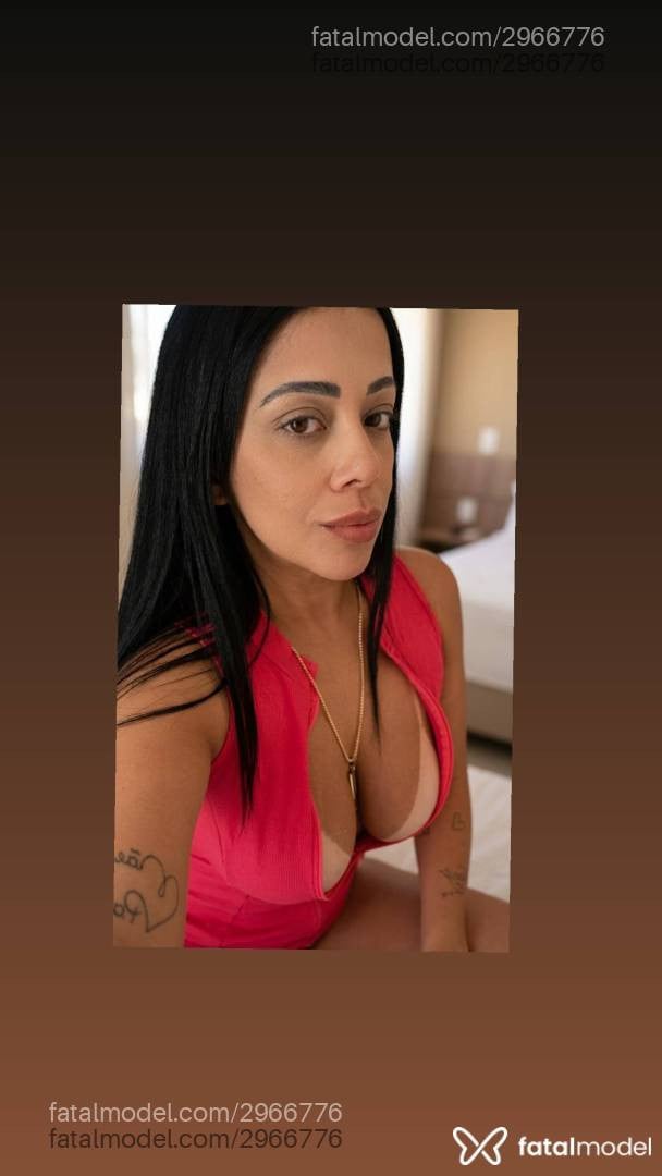Acompanhante mulher morena (o) de olhos castanhos - Mariahh