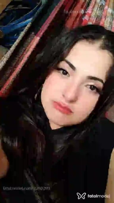 Acompanhante mulher com cabelo castanho de olhos pretos - Thais Souza Acompanhante mulher com cabelo castanho de olhos pretos - Thais Souza