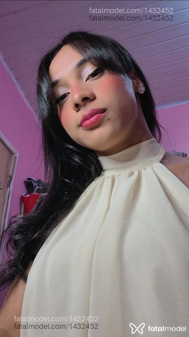 Acompanhante mulher trans morena (o) de olhos castanhos em Porto Velho Acompanhante mulher trans morena (o) de olhos castanhos em Porto Velho - Eduarda Cristina