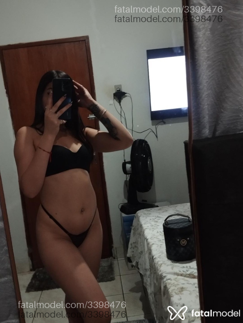 Acompanhante mulher morena (o) de olhos castanhos - Renata
