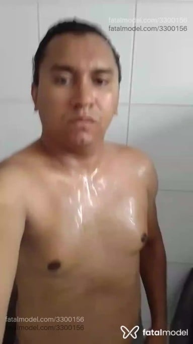 Acompanhante homem morena (o) de olhos pretos em Fortaleza Acompanhante homem morena (o) de olhos pretos em Fortaleza - Horácio Norah