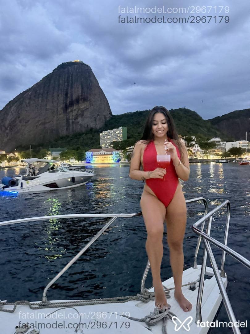 Acompanhante mulher morena (o) de olhos castanhos em Rio de Janeiro - Lunna