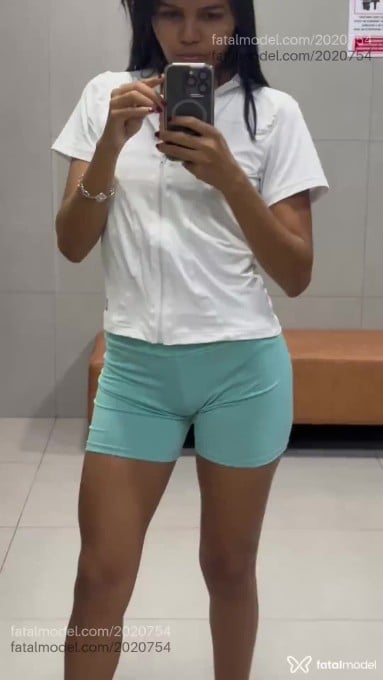Acompanhante mulher morena (o) de olhos castanhos em Imperatriz Acompanhante mulher morena (o) de olhos castanhos em Imperatriz - Mélissa Moretti