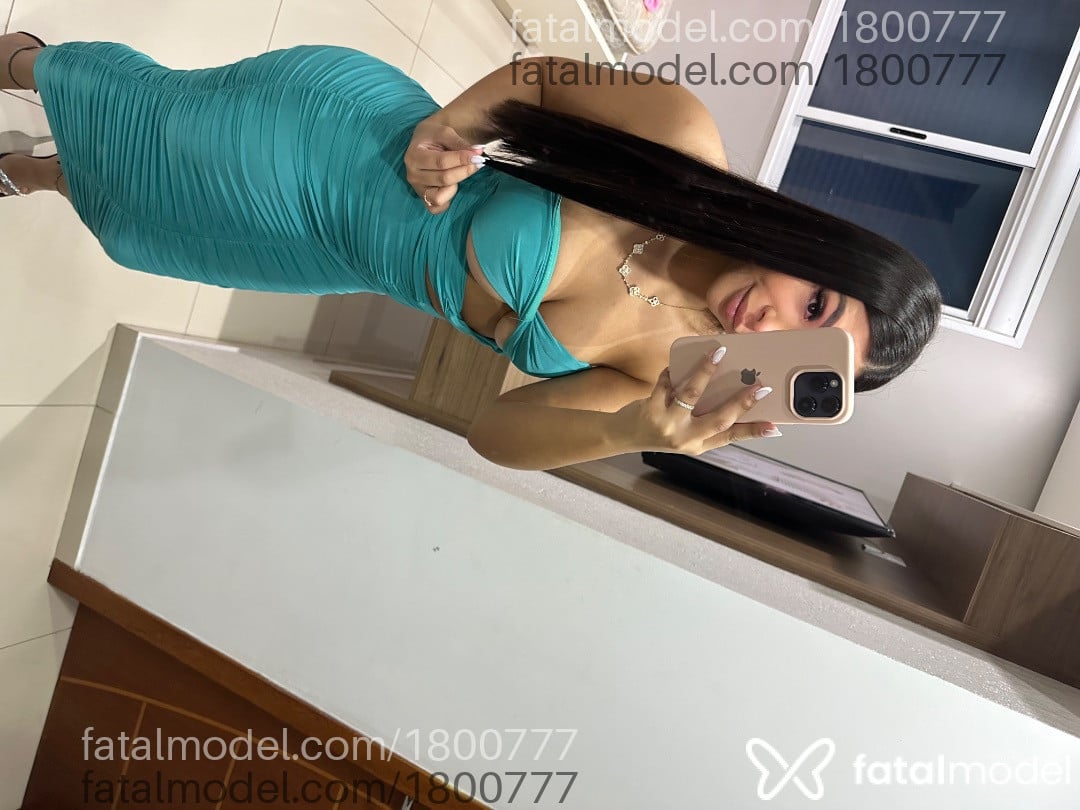 Acompanhante mulher morena (o) de olhos castanhos em Rio de Janeiro Acompanhante mulher morena (o) de olhos castanhos em Rio de Janeiro - Beatriz Oliveira