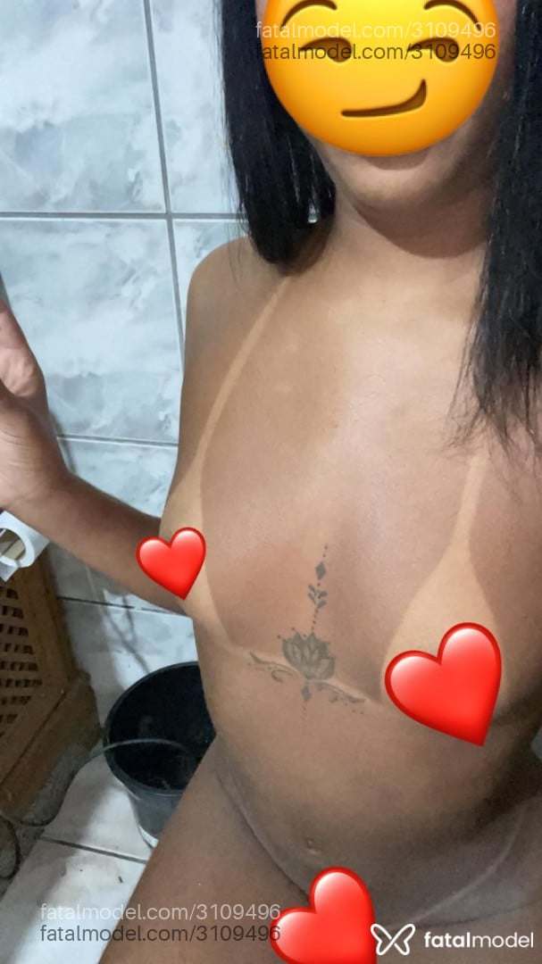 Acompanhante mulher morena (o) de olhos pretos em Macaé - Micaelly