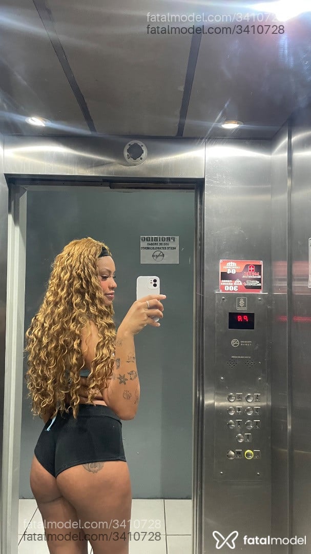 Acompanhante mulher morena (o) de olhos castanhos em São Paulo - Steffanny