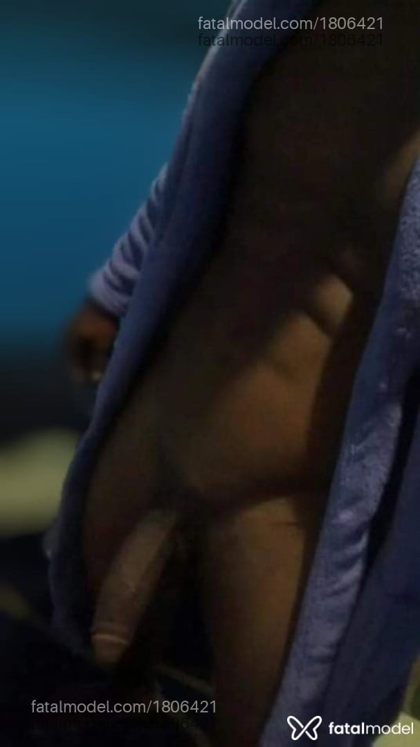 Acompanhante homem com cabelo castanho de olhos pretos - Rafael Ravok