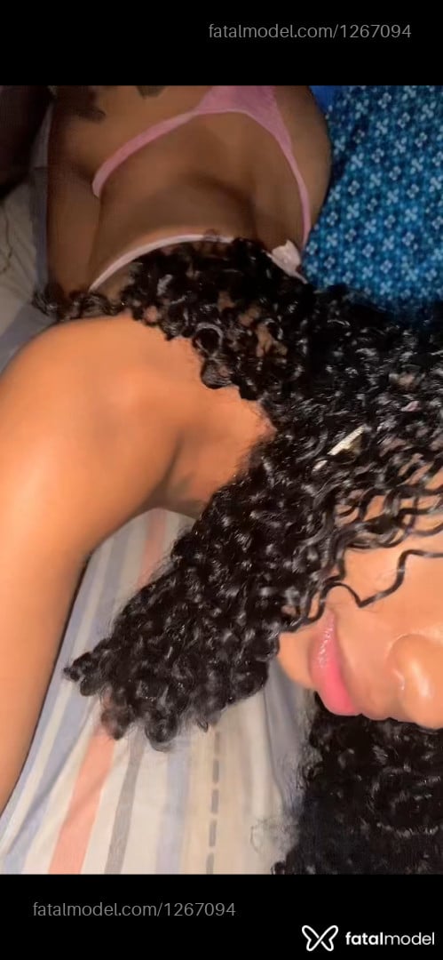 Acompanhante mulher trans morena (o) de olhos castanhos em Cuiabá - Soares