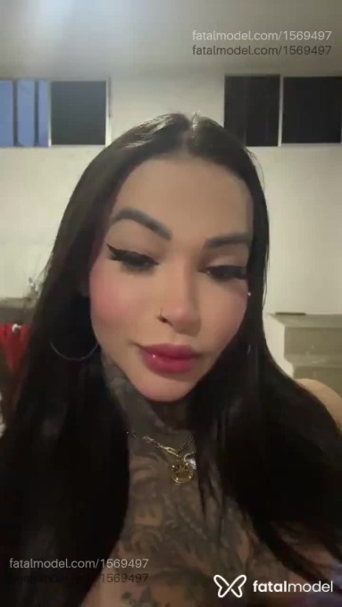 Acompanhante travesti morena (o) de olhos castanhos em Teresina Acompanhante travesti morena (o) de olhos castanhos em Teresina - Sophia Carvalho