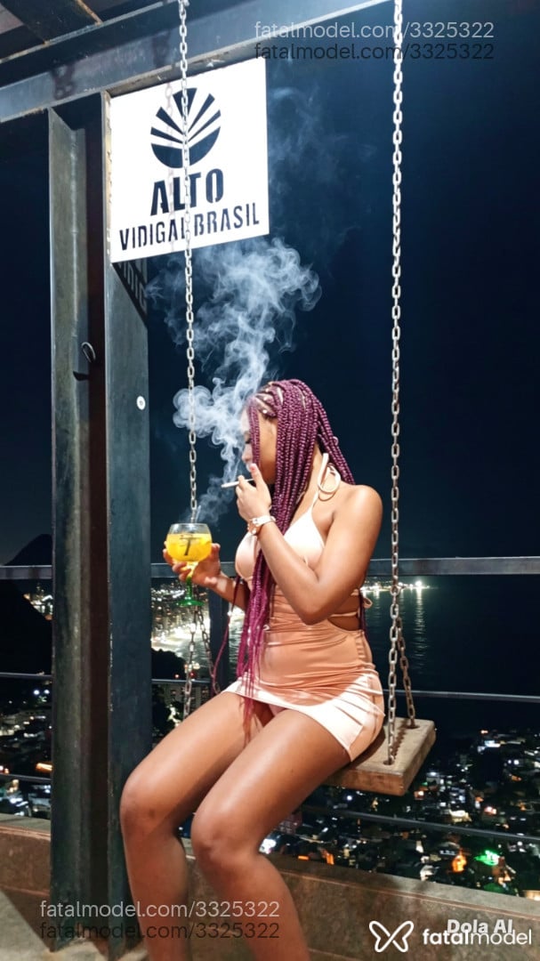 Acompanhante mulher ruiva (o) de olhos castanhos - Byanca Santiny