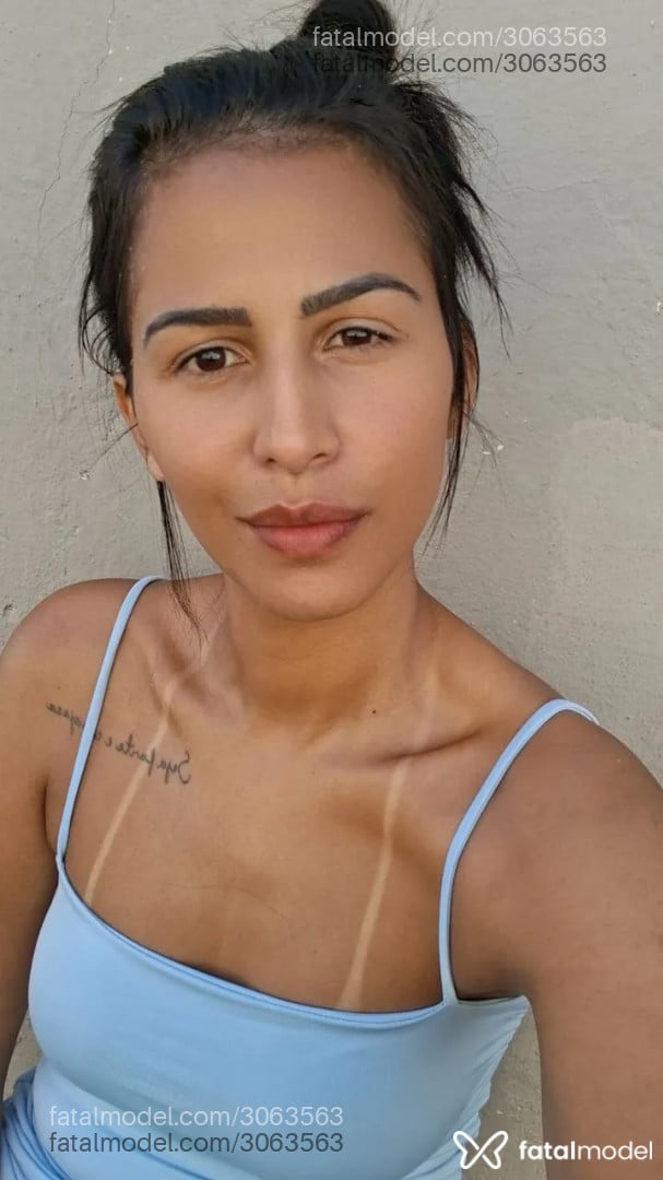 Acompanhante mulher morena (o) de olhos castanhos em São José do Rio Preto - Barbara