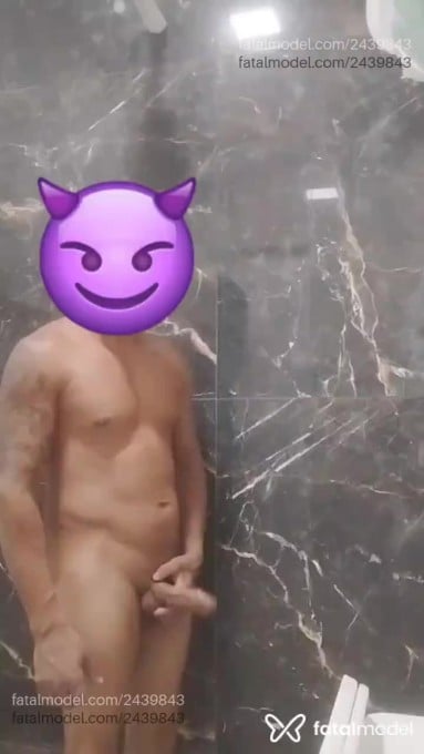 Acompanhante homem morena (o) de olhos castanhos em Catalão Acompanhante homem morena (o) de olhos castanhos em Catalão - Mineirinho