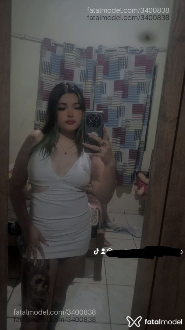 Acompanhante mulher loira (o) de olhos castanhos em Rondonópolis - Japaa