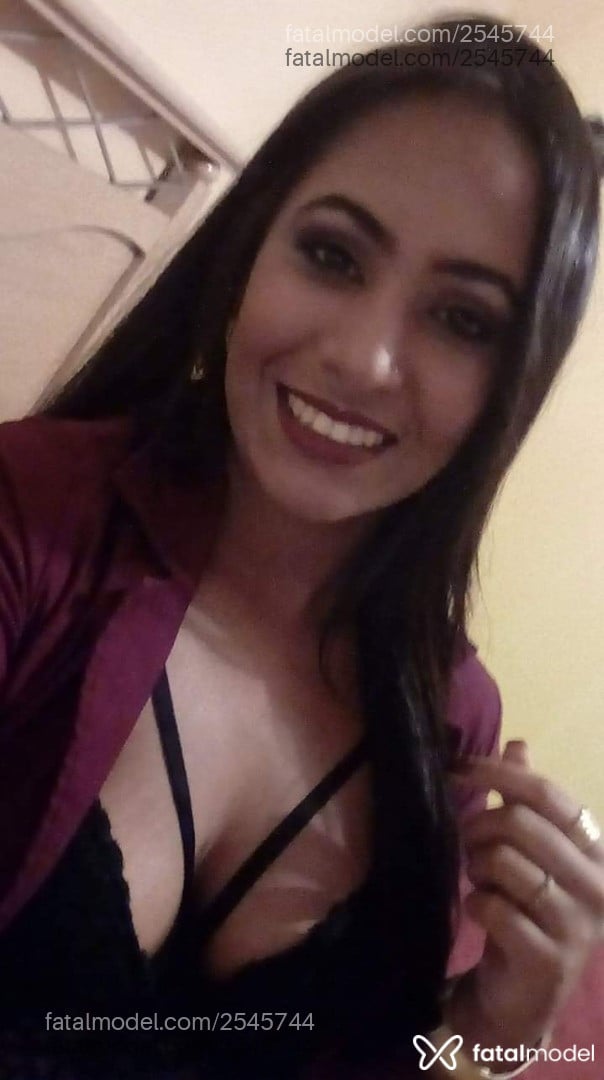 Acompanhante mulher morena (o) de olhos castanhos em Sertãozinho Acompanhante mulher morena (o) de olhos castanhos em Sertãozinho - Lupy