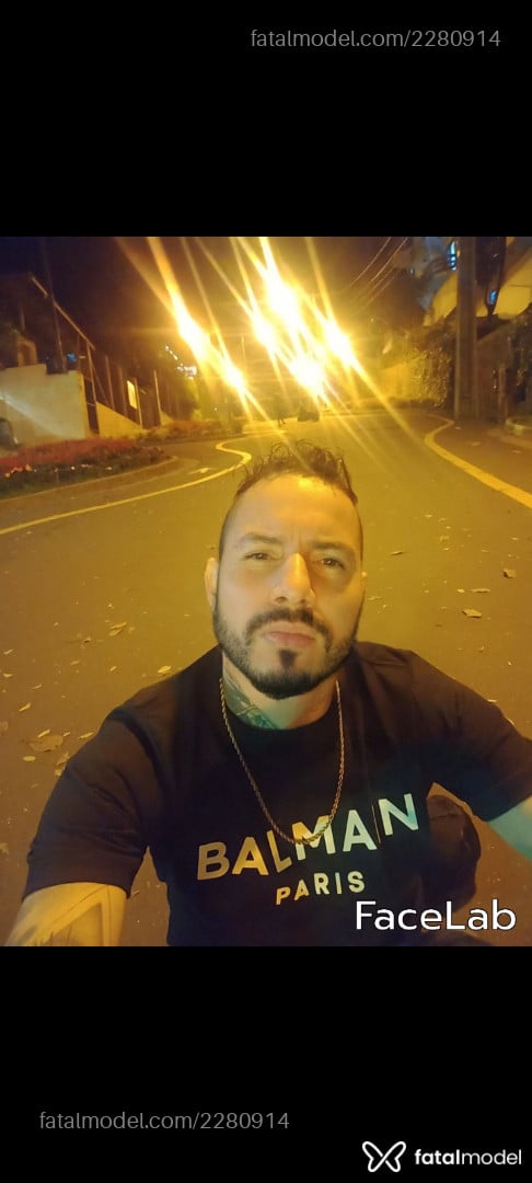 Acompanhante homem morena (o) de olhos verdes em Gramado Acompanhante homem morena (o) de olhos verdes em Gramado - Thiago Volk