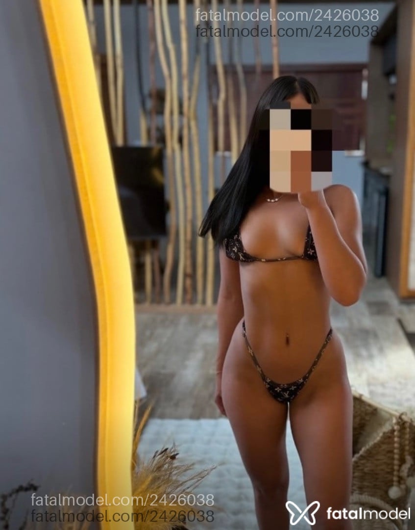 Acompanhante mulher com cabelo castanho de olhos castanhos em Macaé - Bruninhafatal