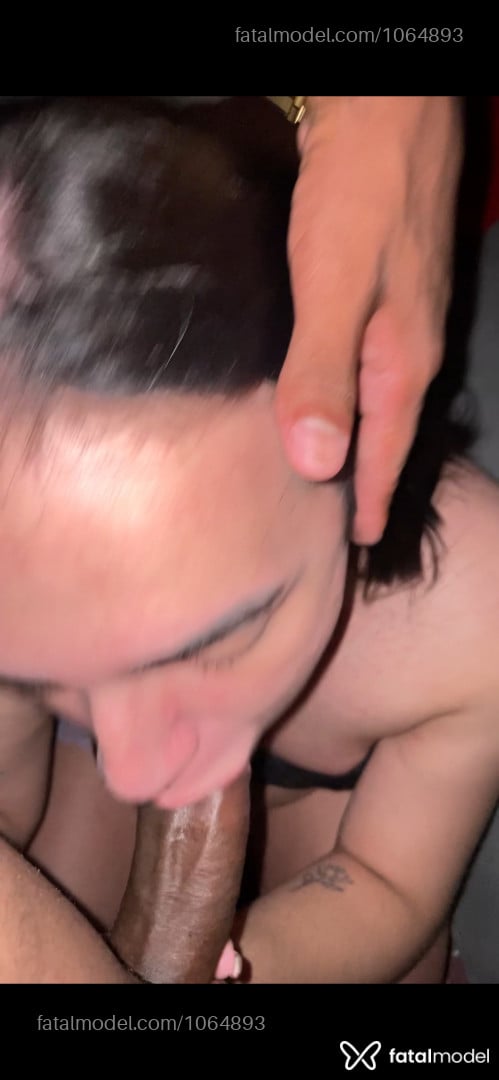 Acompanhante travesti com cabelo castanho de olhos castanhos em Santa Inês Acompanhante travesti com cabelo castanho de olhos castanhos em Santa Inês - Naty Sousa
