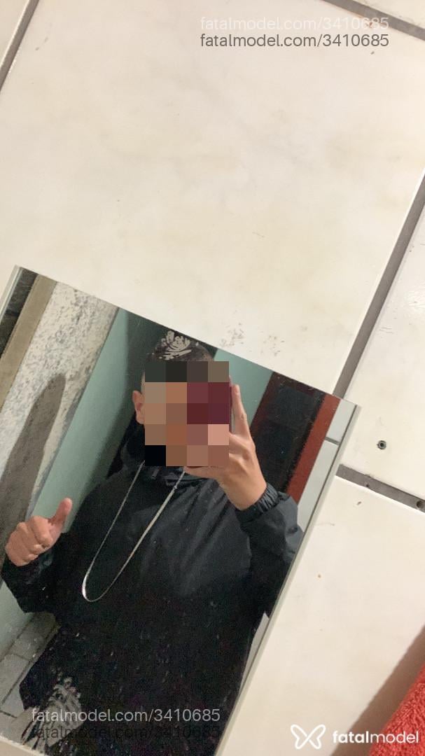 Acompanhante homem loira (o) de olhos verdes em Pelotas - Claudio