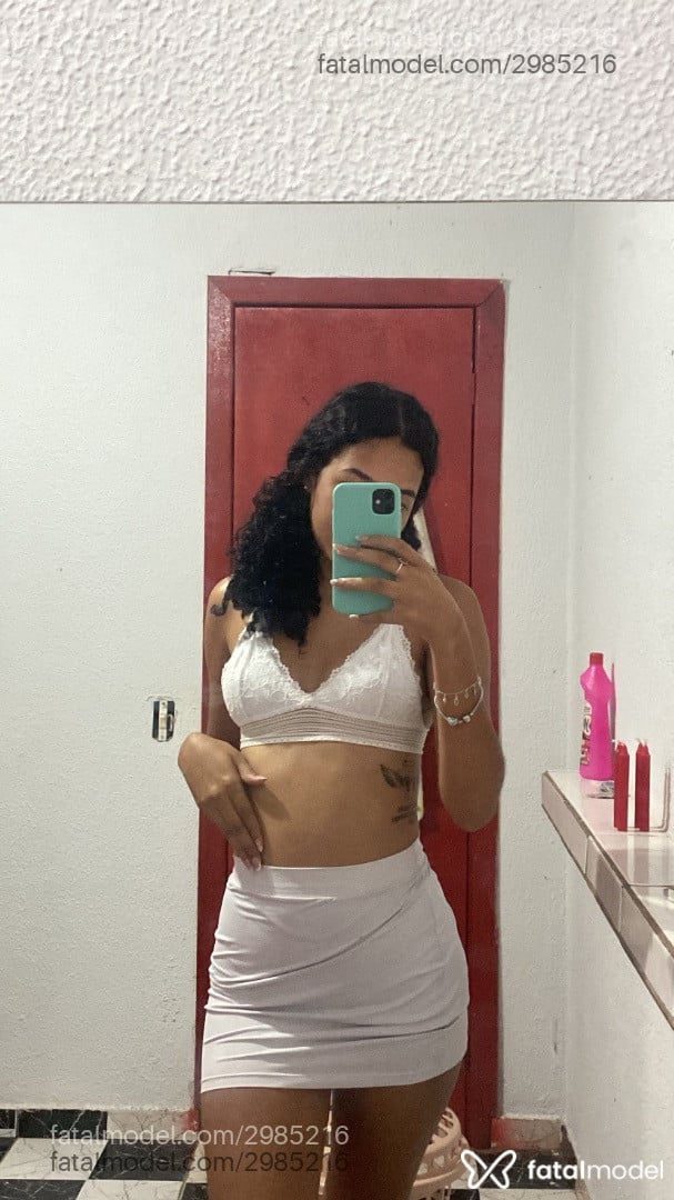 Acompanhante mulher morena (o) de olhos castanhos em Sinop - Amanda