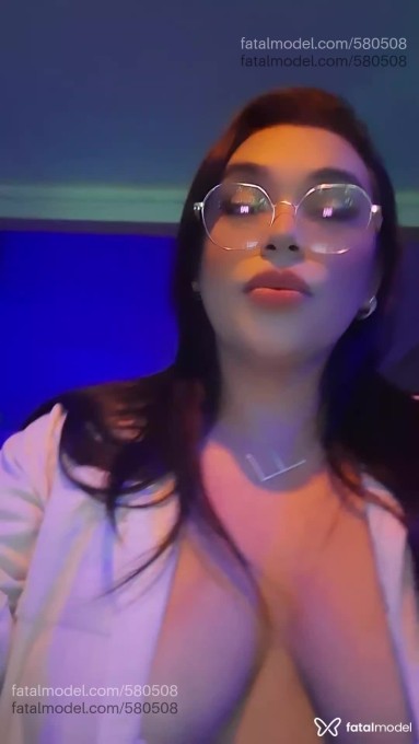 Acompanhante mulher loira (o) de olhos castanhos - Erica Acompanhante mulher loira (o) de olhos castanhos - Erica