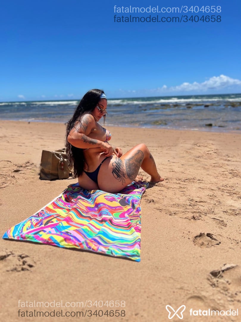 Acompanhante mulher morena (o) de olhos castanhos - Lia Fernandes