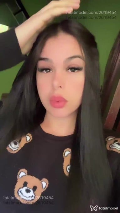 Acompanhante mulher trans morena (o) de olhos castanhos - Lorena Vitoria Acompanhante mulher trans morena (o) de olhos castanhos - Lorena Vitoria