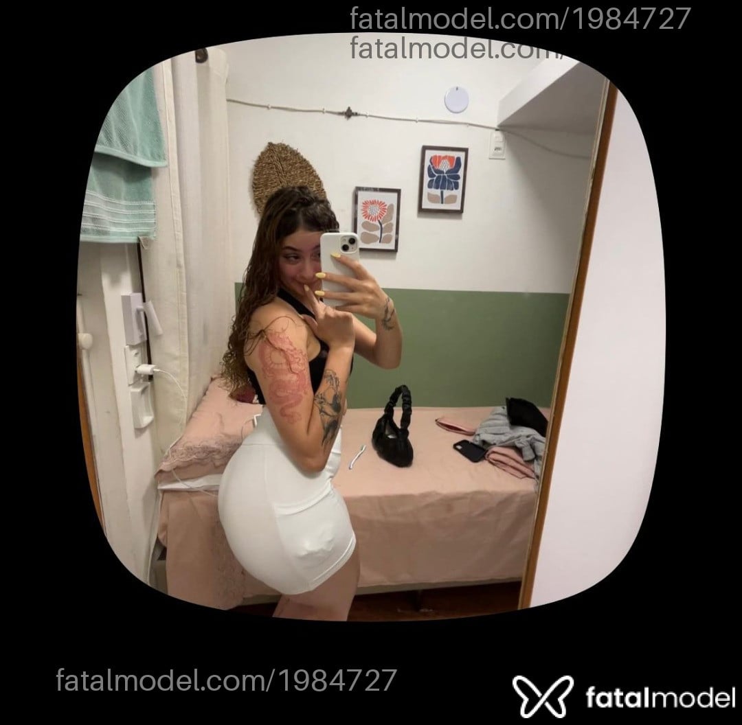 Acompanhante mulher loira (o) de olhos mel em Rio de Janeiro Acompanhante mulher loira (o) de olhos mel em Rio de Janeiro - Alícia