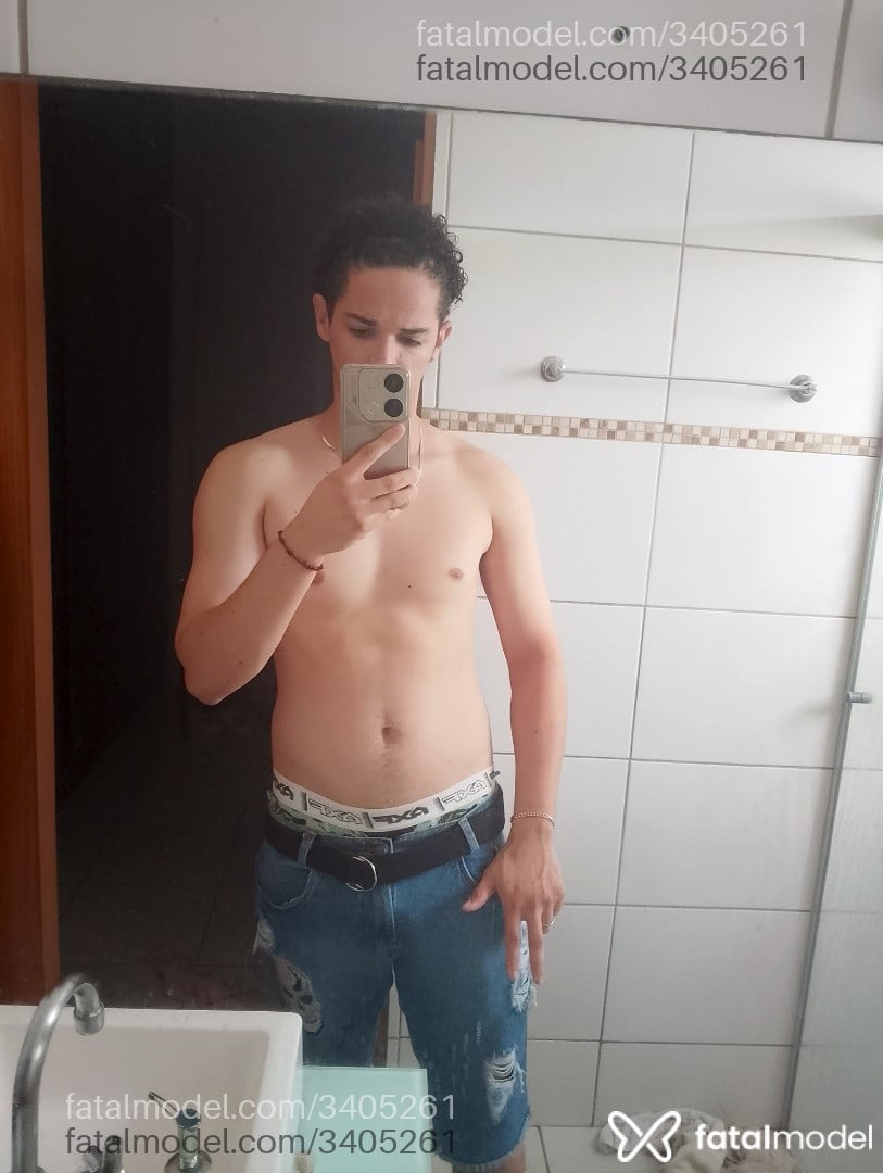 Acompanhante homem com cabelo castanho de olhos castanhos em Votuporanga - Teteu
