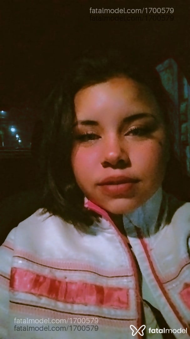 Acompanhante mulher morena (o) de olhos castanhos em Itumbiara - Jade