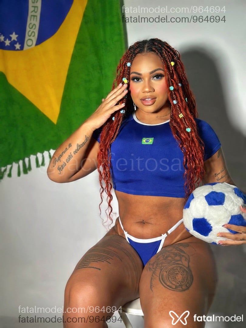 Acompanhante mulher morena (o) de olhos pretos em São Paulo - Jacy Feitosa