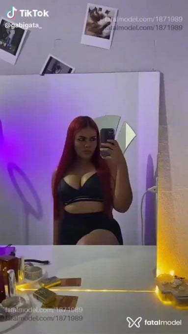 Acompanhante mulher morena (o) de olhos castanhos - Pamela Acompanhante mulher morena (o) de olhos castanhos - Pamela