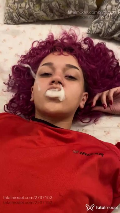 Acompanhante mulher com cabelo castanho de olhos castanhos - Myalinsof Acompanhante mulher com cabelo castanho de olhos castanhos - Myalinsof
