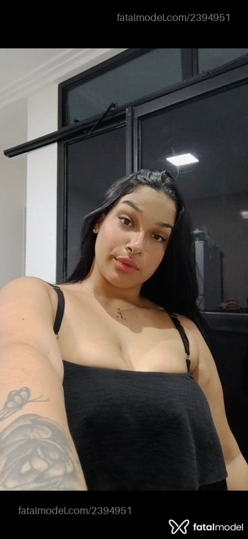 Acompanhante mulher morena (o) de olhos castanhos em Salvador - Lariii Mell