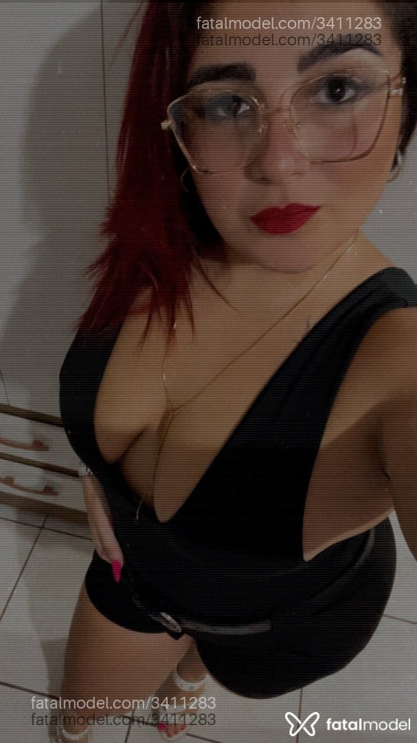 Acompanhante mulher ruiva (o) de olhos castanhos em Balneário Camboriú Acompanhante mulher ruiva (o) de olhos castanhos em Balneário Camboriú - Marlen