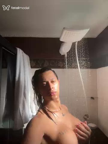 Acompanhante mulher trans com cabelo castanho de olhos castanhos em São Paulo Acompanhante mulher trans com cabelo castanho de olhos castanhos em São Paulo - Ruca Amorim