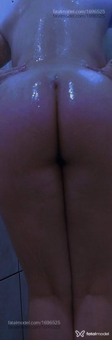 Acompanhante mulher morena (o) de olhos mel em Cachoeirinha - Tata
