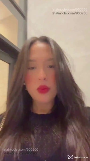 Acompanhante mulher com cabelo castanho de olhos castanhos em Recife - Alana Sophie