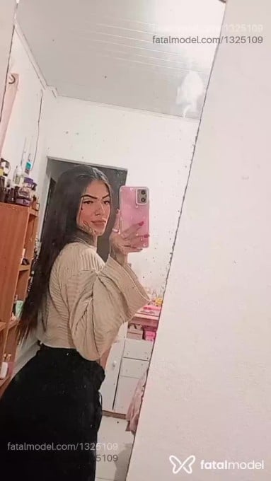 Acompanhante mulher morena (o) de olhos castanhos em Ubatuba - Aylla Ferraz
