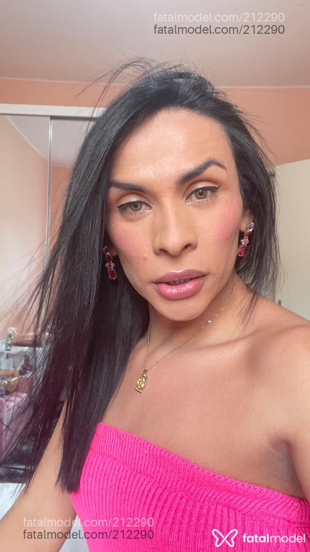 Acompanhante mulher trans morena (o) de olhos pretos em Porto Alegre - BRUNA SANTOS