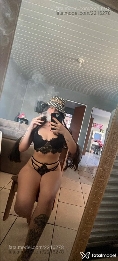Acompanhante mulher morena (o) de olhos castanhos em Porto Alegre - Raponzel
