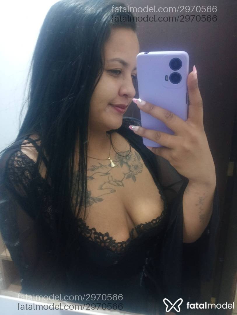 Acompanhante mulher morena (o) de olhos castanhos - Flavia