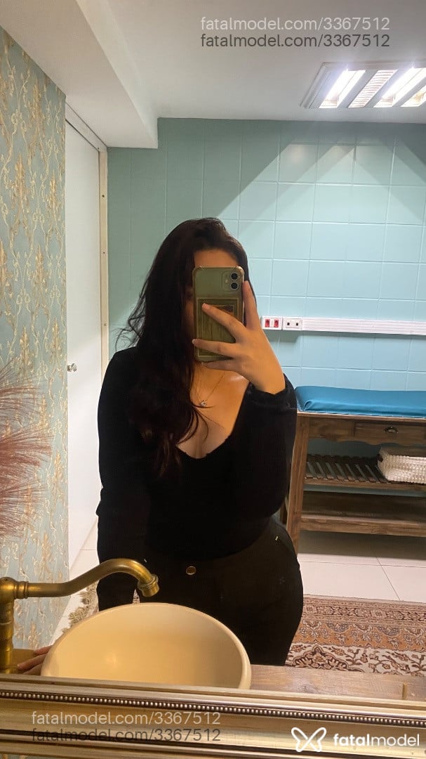 Acompanhante mulher com cabelo castanho de olhos castanhos em Caxias do Sul - Alice