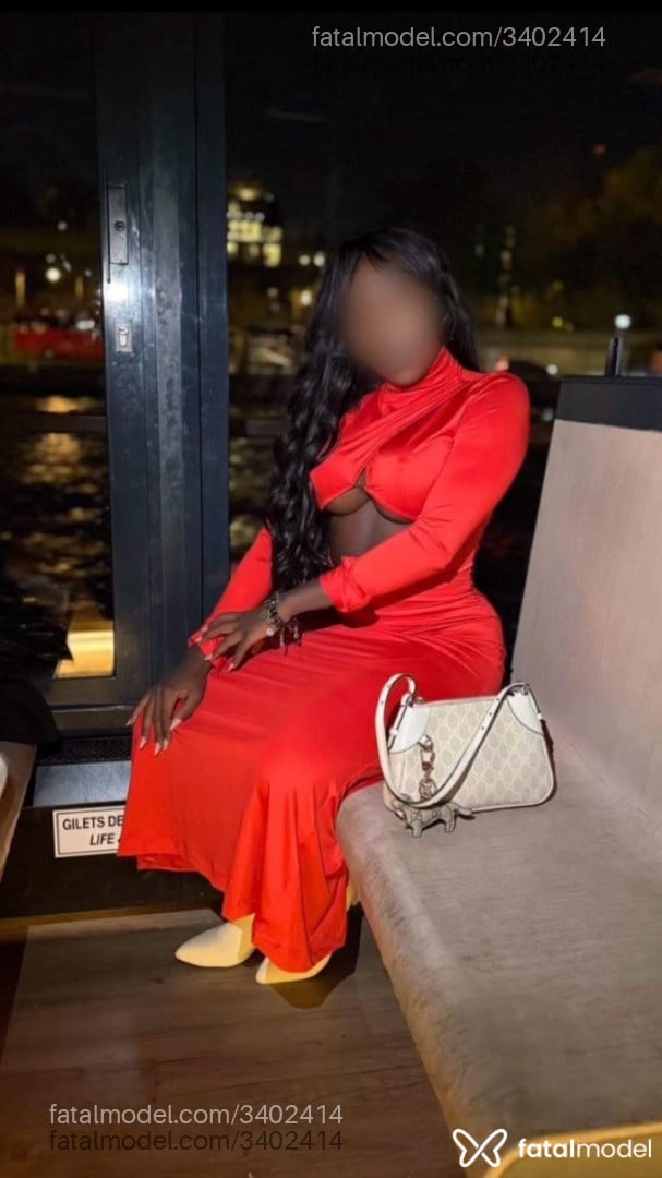 Acompanhante mulher morena (o) de olhos pretos em Campinas - Leona