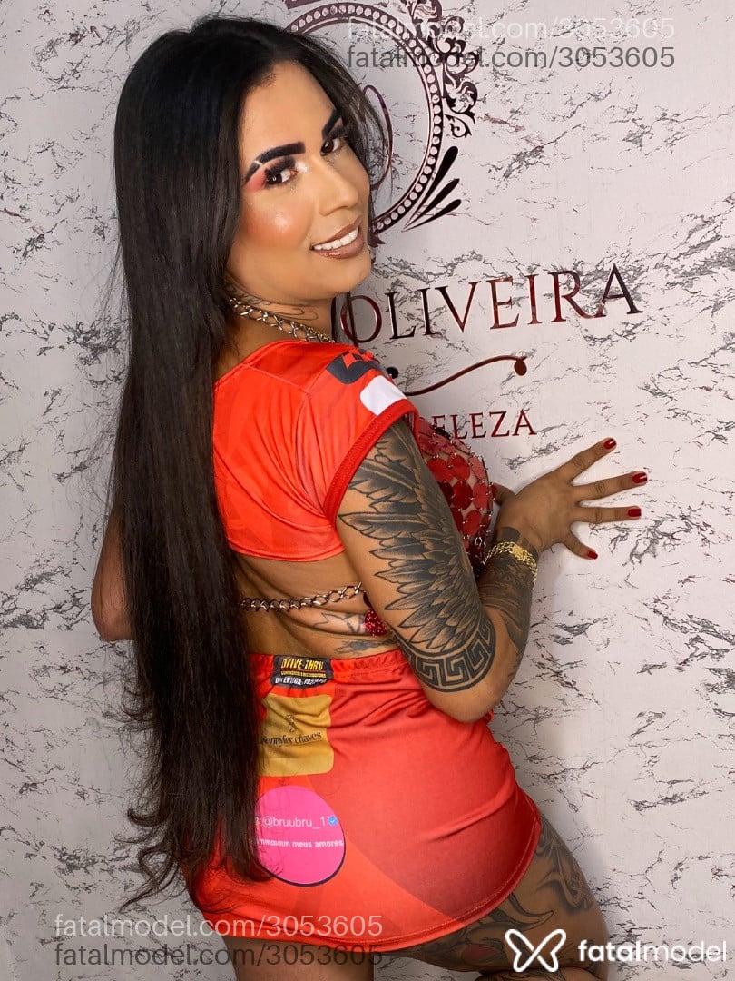 Acompanhante mulher trans morena (o) de olhos pretos em Cuiabá - Yasmin Lovatelli