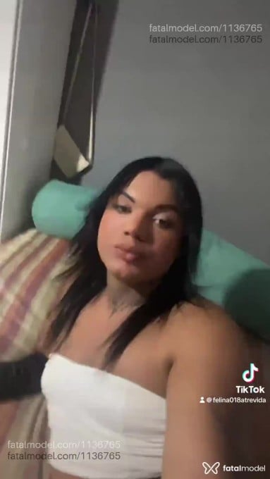 Acompanhante mulher trans morena (o) de olhos castanhos em Presidente Prudente Acompanhante mulher trans morena (o) de olhos castanhos em Presidente Prudente - Samms cruz