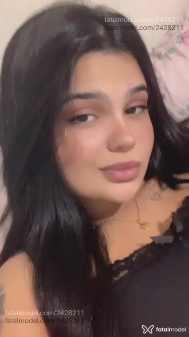 Acompanhante mulher morena (o) de olhos castanhos em Extrema - Júlia Gaby