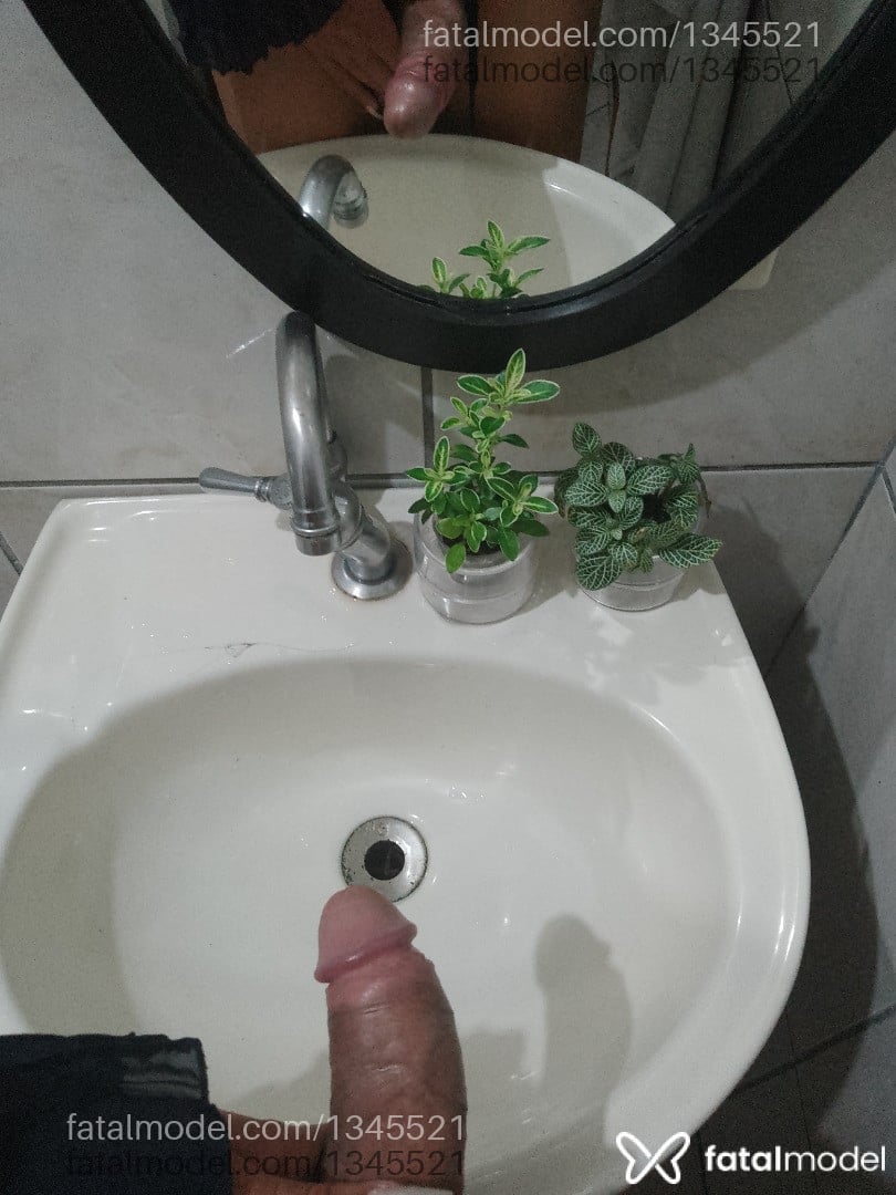 Acompanhante travesti morena (o) de olhos castanhos em Anápolis - Morgana