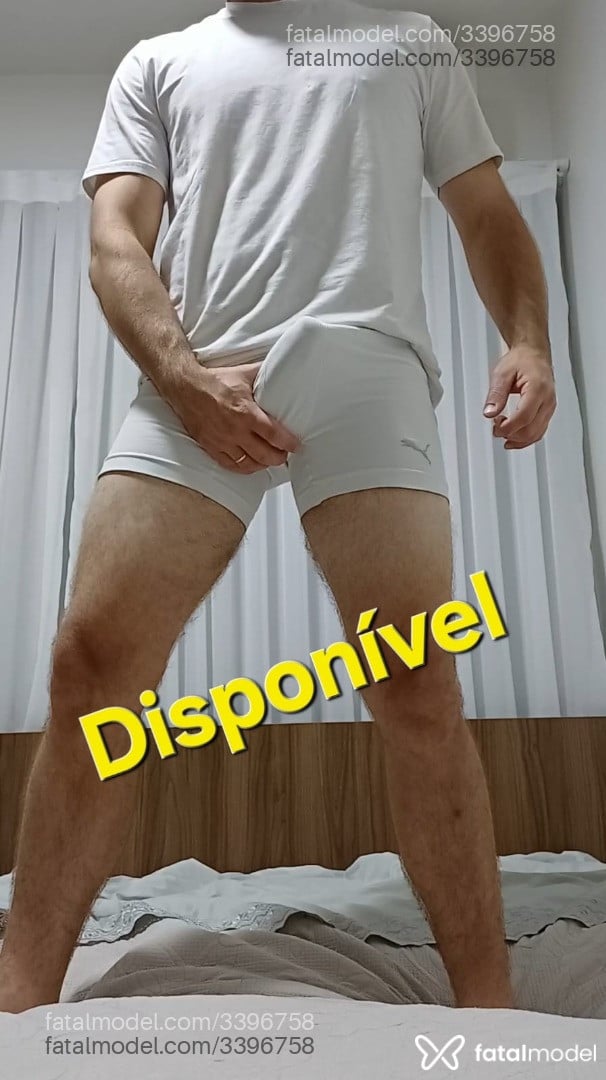 Acompanhante homem com cabelo castanho de olhos castanhos em Virtual - Gustavo Machado